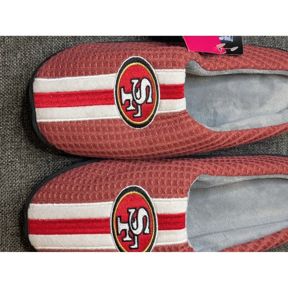 Foco San Francisco‎ 49ers Red Slip On Slippers Size Small 7/8 NFL Football